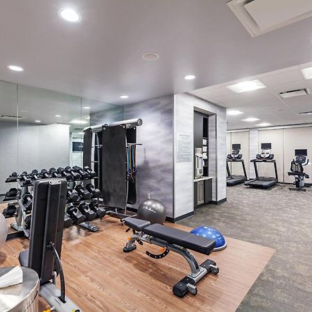 塔尔萨卡图萨万枫套房酒店 外观 照片